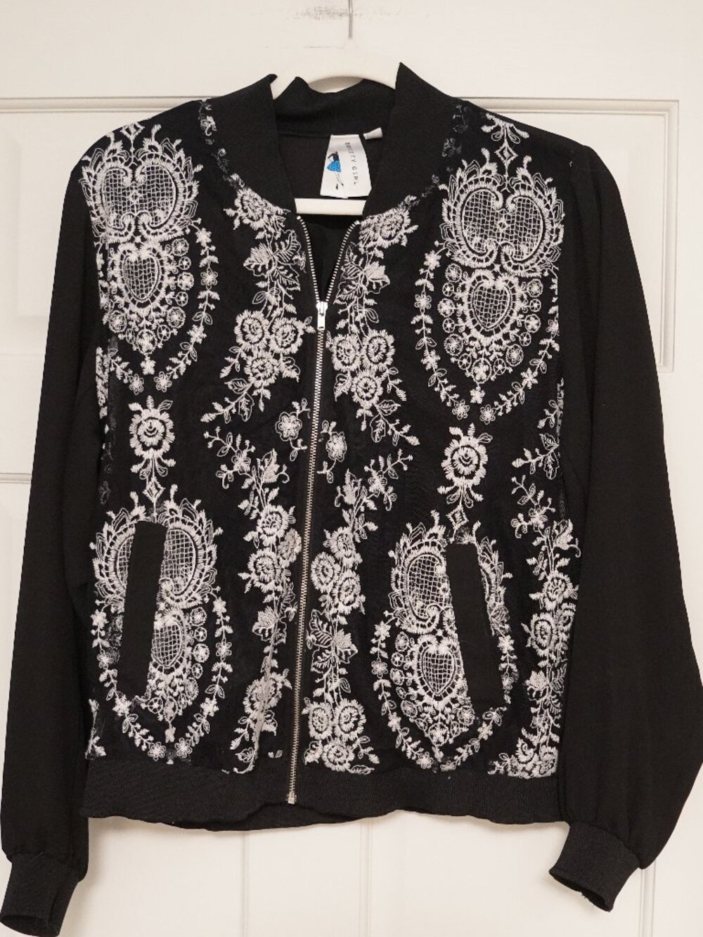 Black White Floral Lace Embroidered Cropped Romanti and Artsy Bomber Jacket L